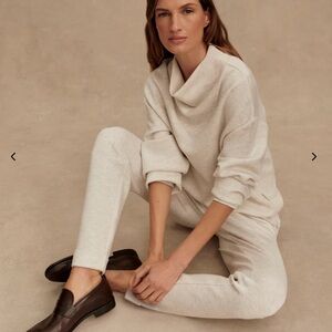 NWT varley betsy sweatshirt